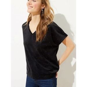 New Loft Womans Medium Stretch V-Neck Studded Velvet Short Sleeve Black NWT